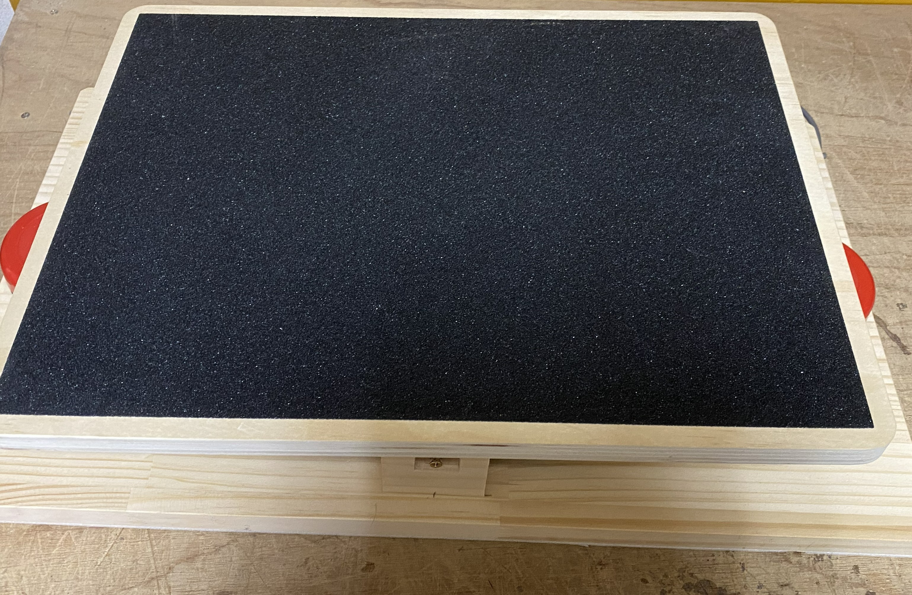 バランスボード型機能訓練器具を上から見た画像